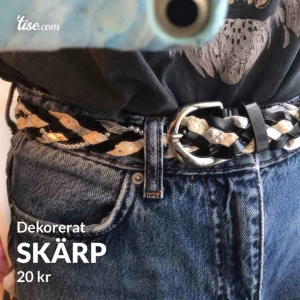  - Ett jätte snyggt skärp men som är tyvärr för litet för mig💕
