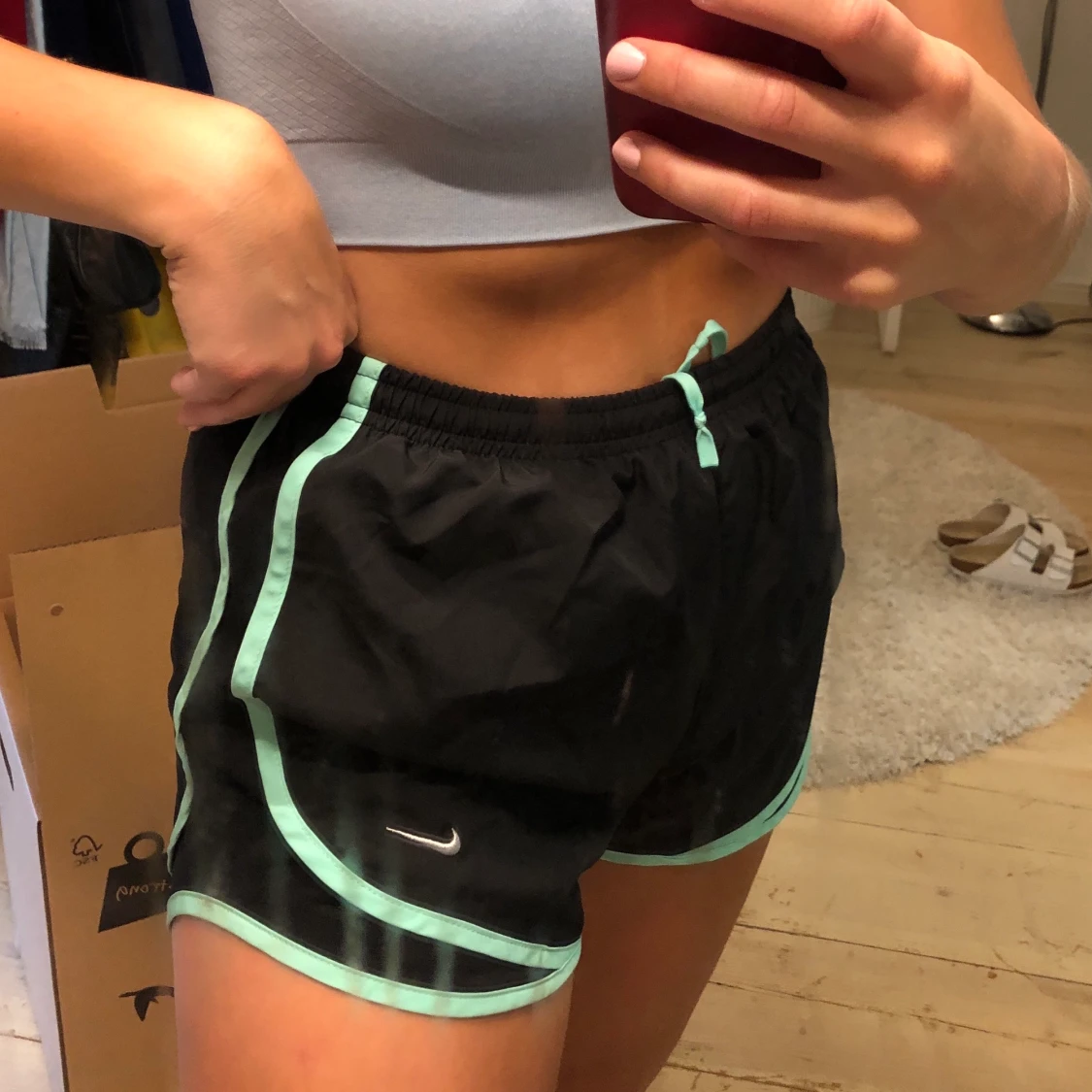 Nike shorts med grön rand - 90