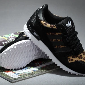 Adidas - Intressekoll