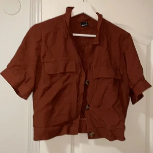 Blus  - Blus från ginatrickot jättefin som ny