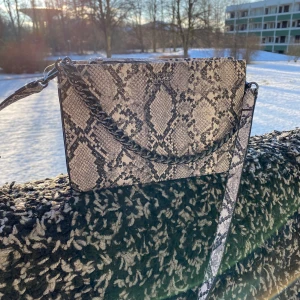 Victoria secret  - Oanvänd väska från Victoria secret 