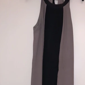 klänning strl 34 - använd 2ggr
