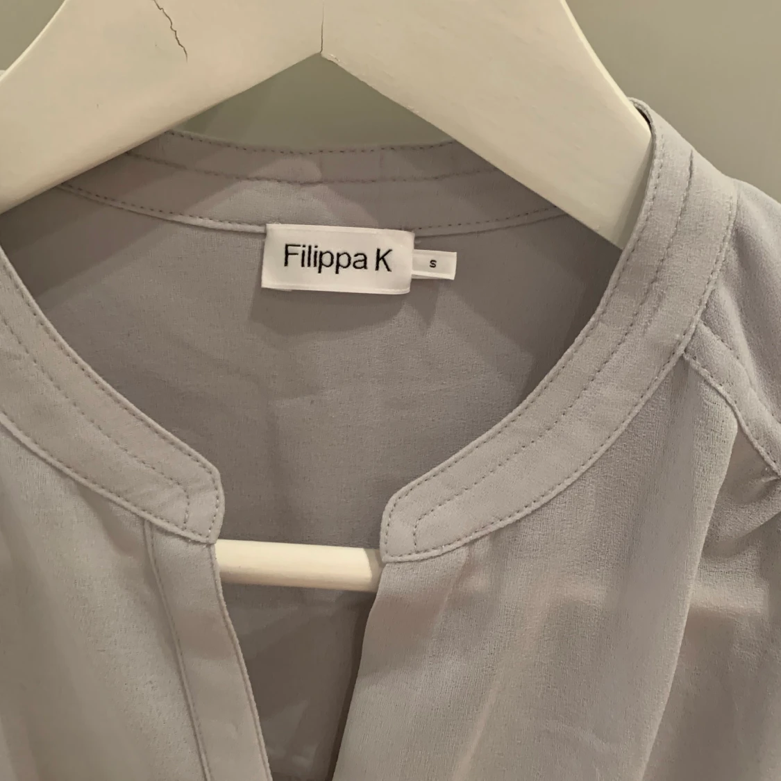 Ljusgrå blus Filippa K - 90