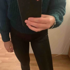  - Supersnygga skinn imiterade ormskinns tights från Gina,  Frakt tillkommer!