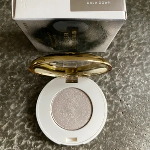 Ögonskugga från H&M  - Oanvänd ögonskugga från H&M 