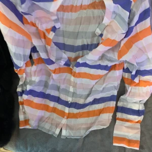 Skjorta - Bikbok, skit skön.