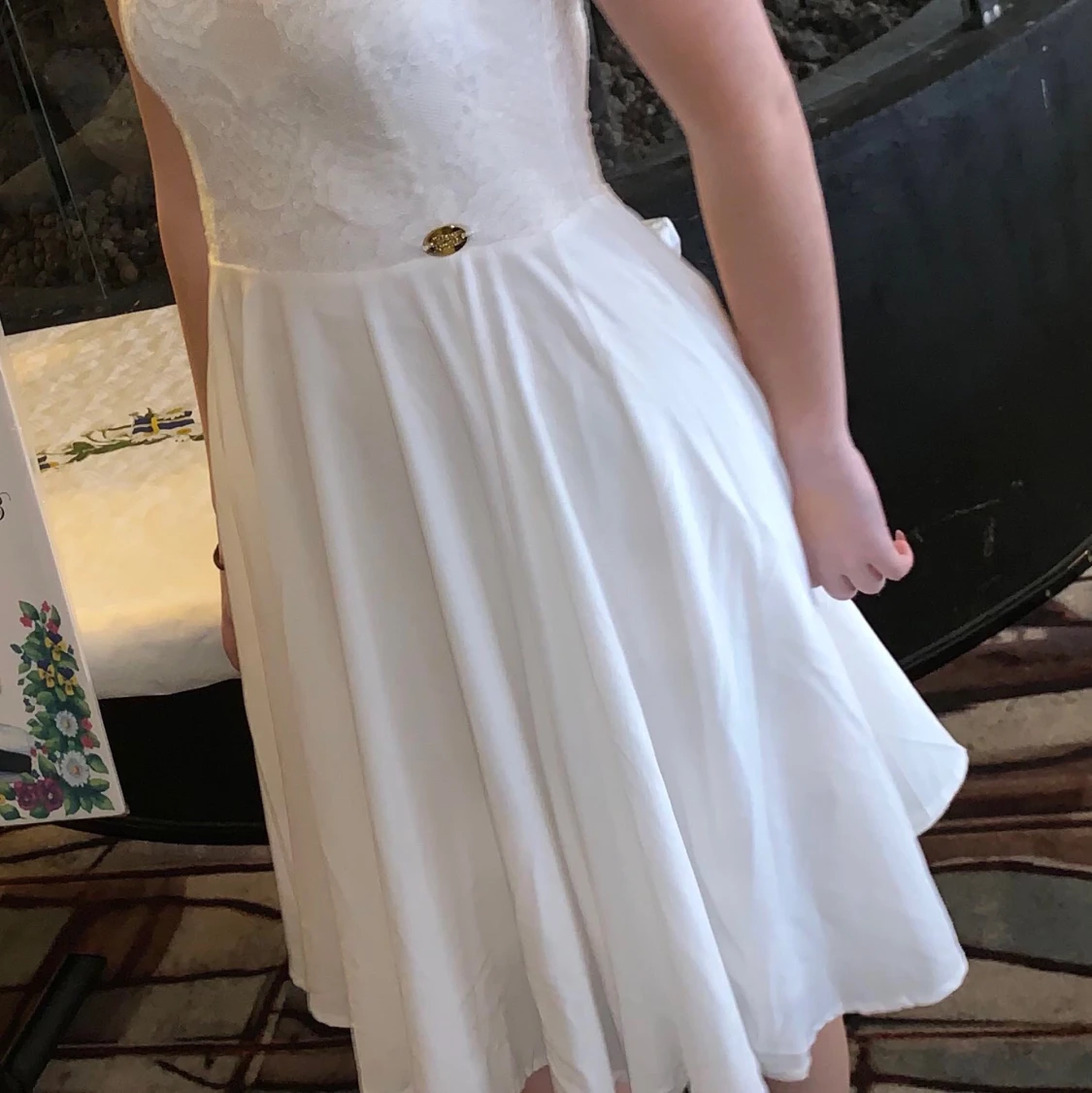 Säljer min fina studentklänning 