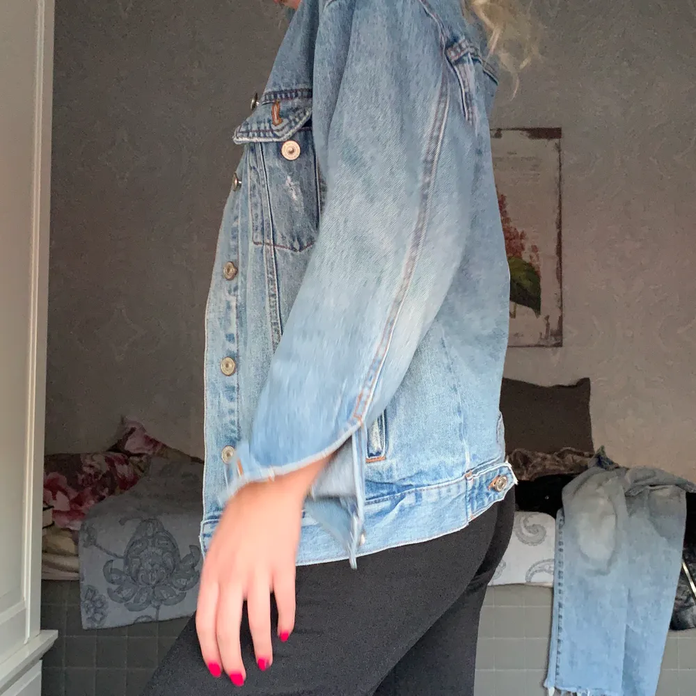 Jeans jacka från Pull&Bear sjukt snygg! Oversized. Jackor.