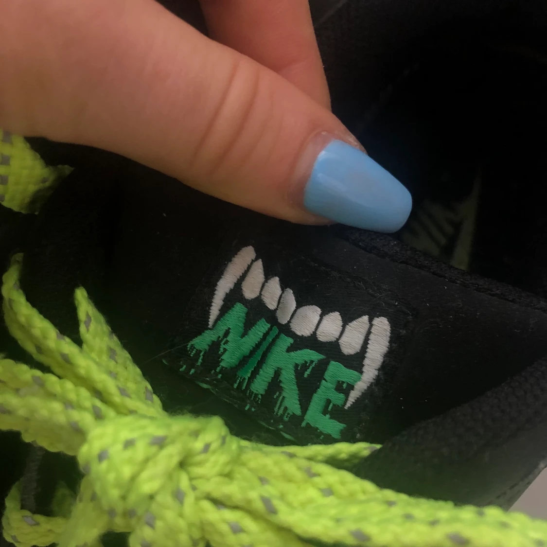 Nike Backboard Halloween 2011 - 90