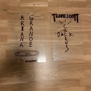Glastavlor Travis scott, ARIANA GRANDE - Glas tavlor Travis scott, ARIANA GRANDE. Hand målade buda på🖤🤎🤍