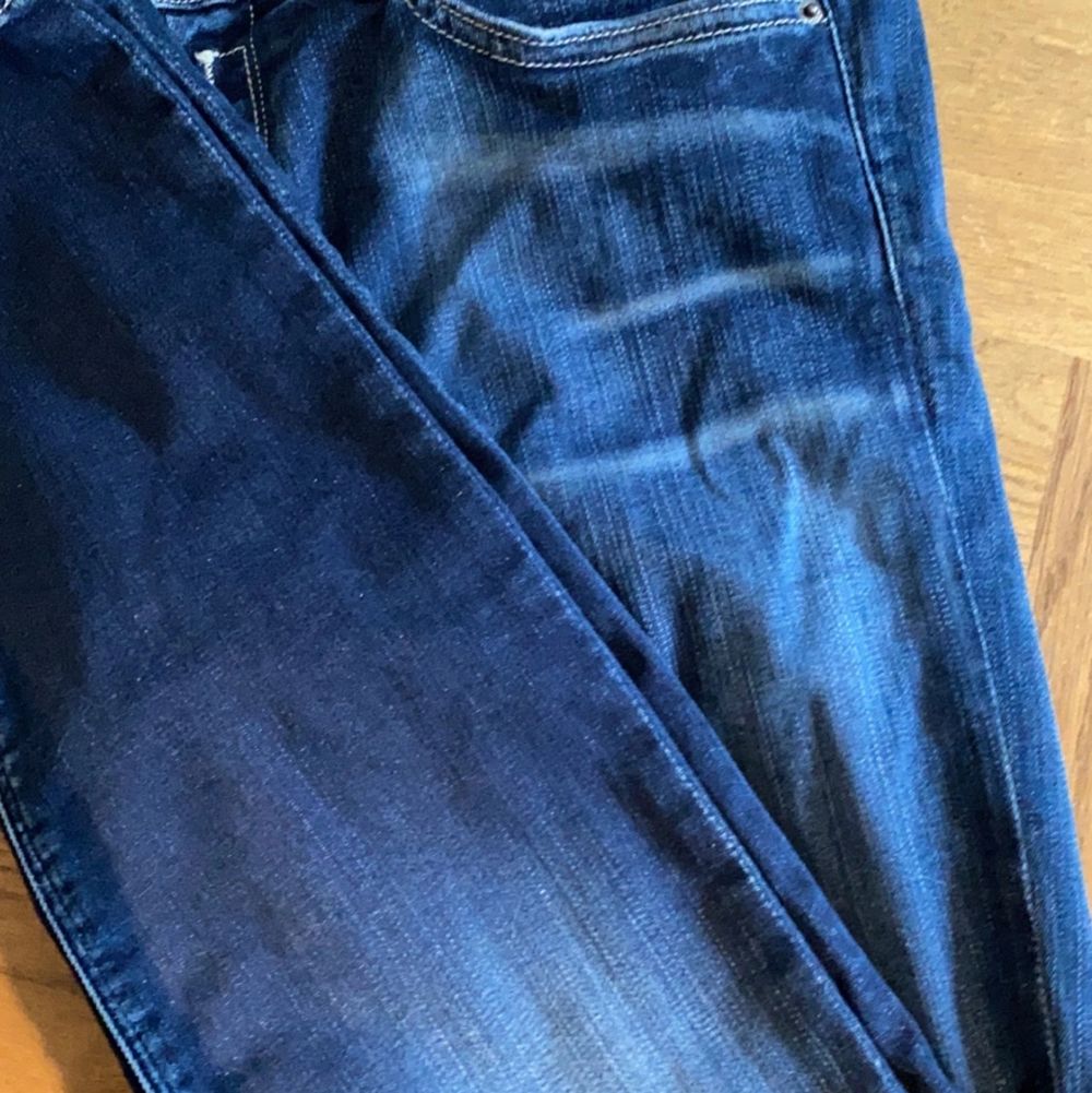 Mörk blå jeans från Replay, använda 1 gång. Jeans & Byxor.
