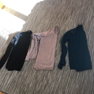 Långärmad tröja 3st - Basis u tröja med dragkedja i bak,svart,grön och beige.