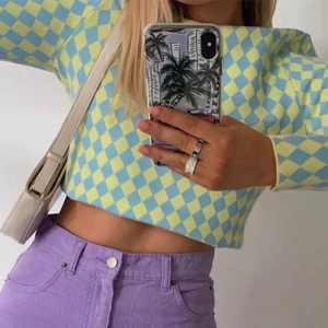 Zara tröja - Tröja från Zara, knappt använd, max 5 ggr! LÅNADE BILDER FÖRUTOM SISTA!