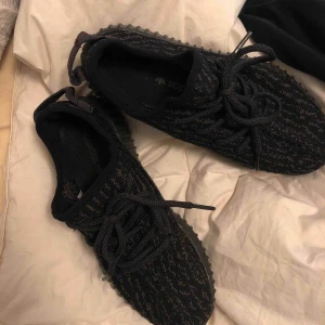  - Endast använda 3 gånger då dem inte föll mig i smaken, passar både 37-38