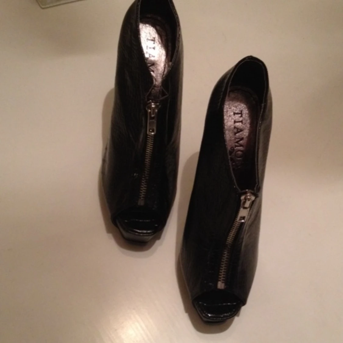 Skor från TIAMO (använda 1 gång)  - 1394658342