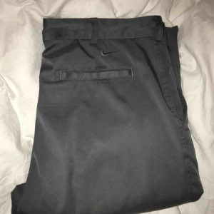  - Nike byxor