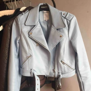  - Super fin, lite kortare modell. Använd fåtal gånger. 