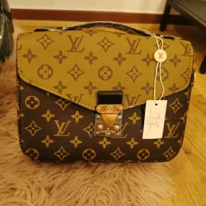  - oäkta men jätte bra kvalitet oäkta