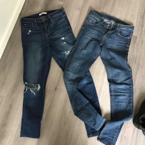 - Säljer hollister jeans, storlek 29 tror längden är 30 eller 31. Sen dom till höger är jeans från Gina tricot i modellen "Lisa". 