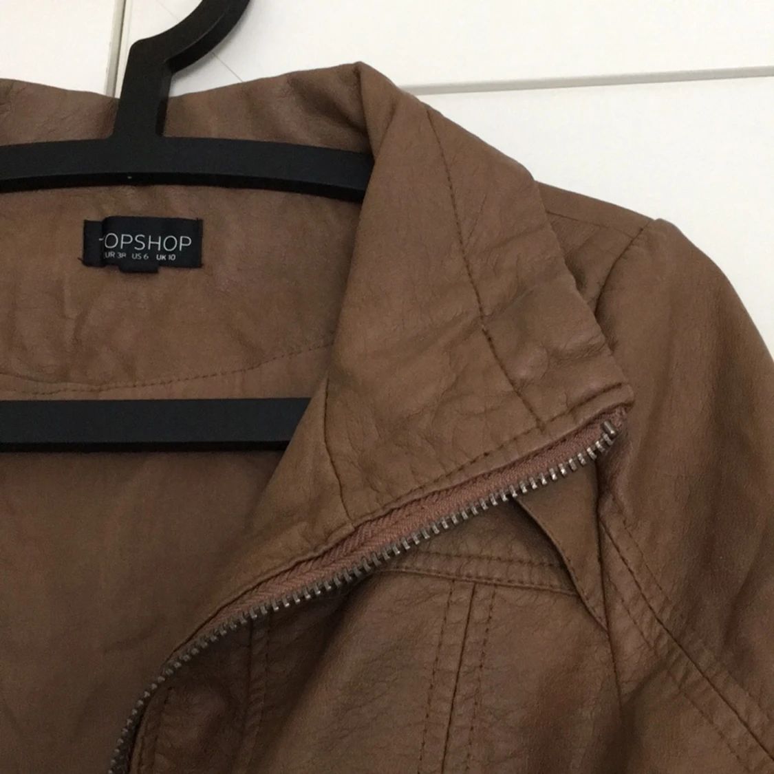 Skinnjacka (fejkläder) 🐻🌍❣️ - 90