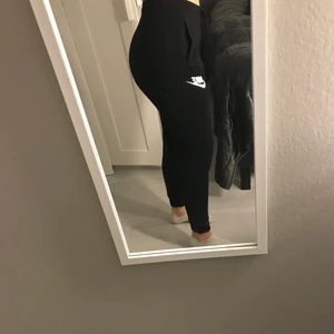 Nike sweatpants - I nästan nytt skick, nypris 600kr