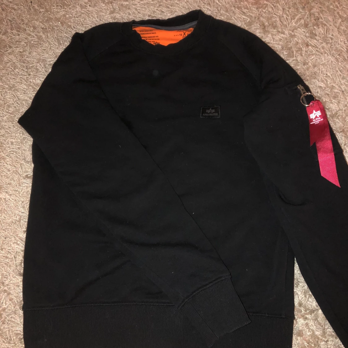 Alpha tröja i storlek xs