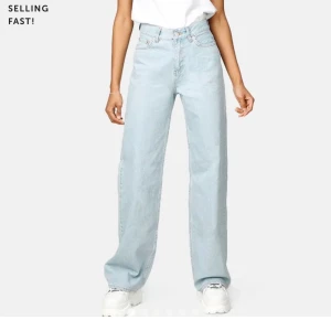 Junkyard jeans - Säljer dessa jeans från junkyard, använd Max 3 ggr.