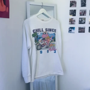 Oversized sweatshirt  - Säljer min oversized tröja från brandy! Använd några gånge men fortfarande i gott skick!💕