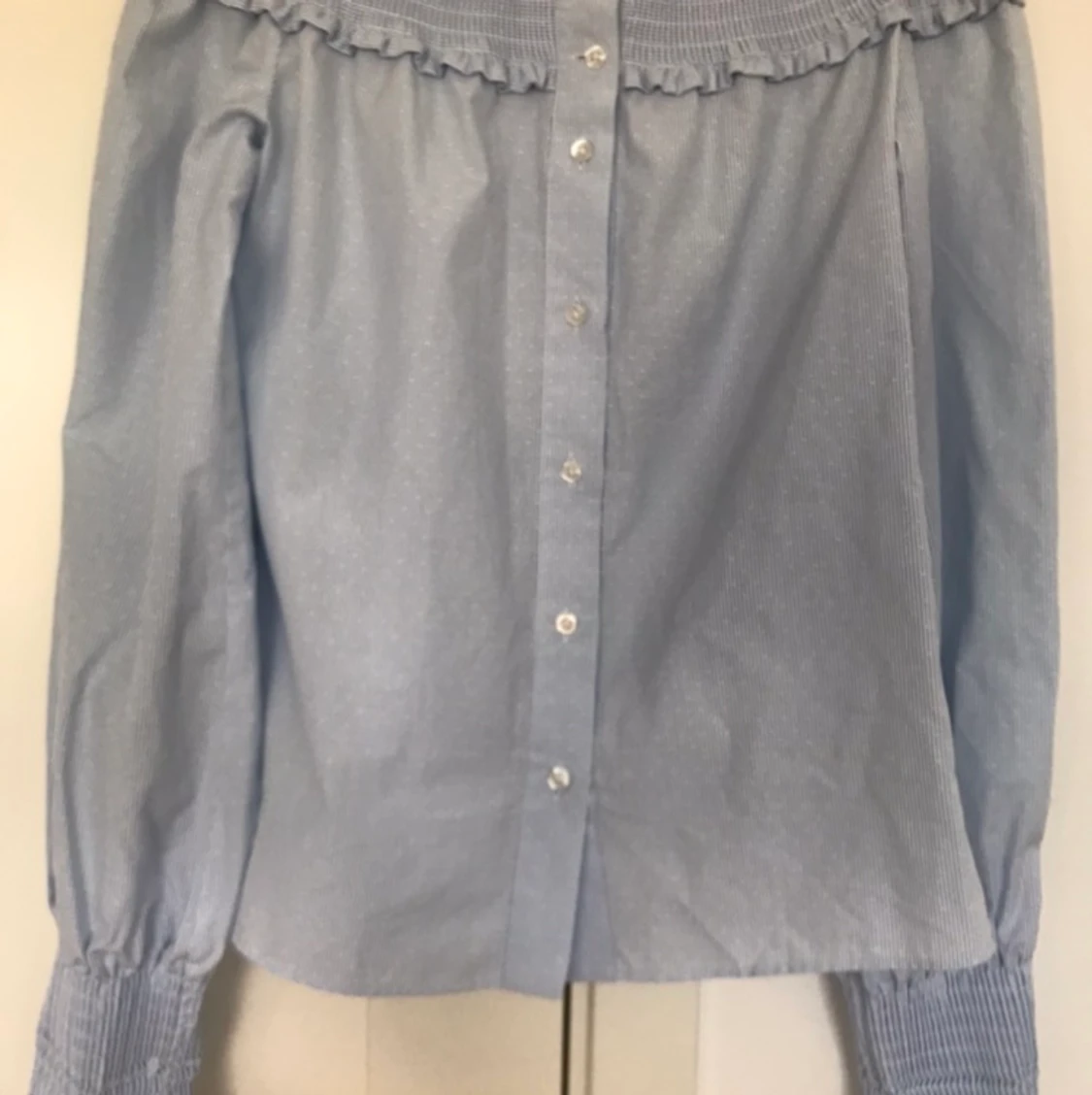 SNYGG HUGO BOSS BLUS STL 34/36 NYSKICK  - 90