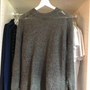  - Köpte denna från H&M för ca 150kr och har nästan aldrig kommit till användning, bjuder på frakten eller kan mötas i Göteborg ⭐️