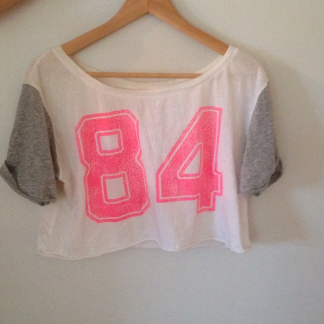 Sportig magtröja! Endast använd ett fåtal gånger :)))  - 1401552772