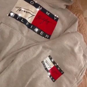 Hilfiger dress  - Använt skick. Bra och tjockt material. 