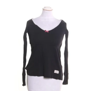  - säljer min odd molly tröja pga att jag inte använder den längre, bilden är lånad skriv privat för fler bilder.