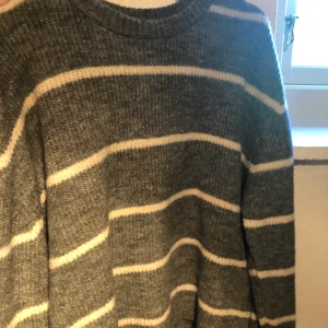 Stickad tröja - Stickad tröja från hm