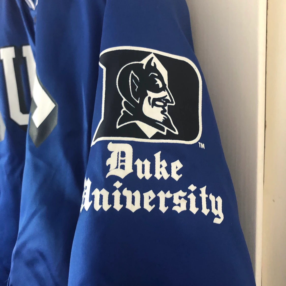 Duke varsity jacka stl L - 90