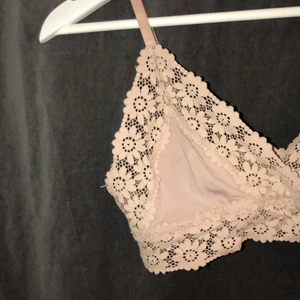 Rosa bralette  - Superfin bralette, strl S!💓 köparen står för frakt!📦💓