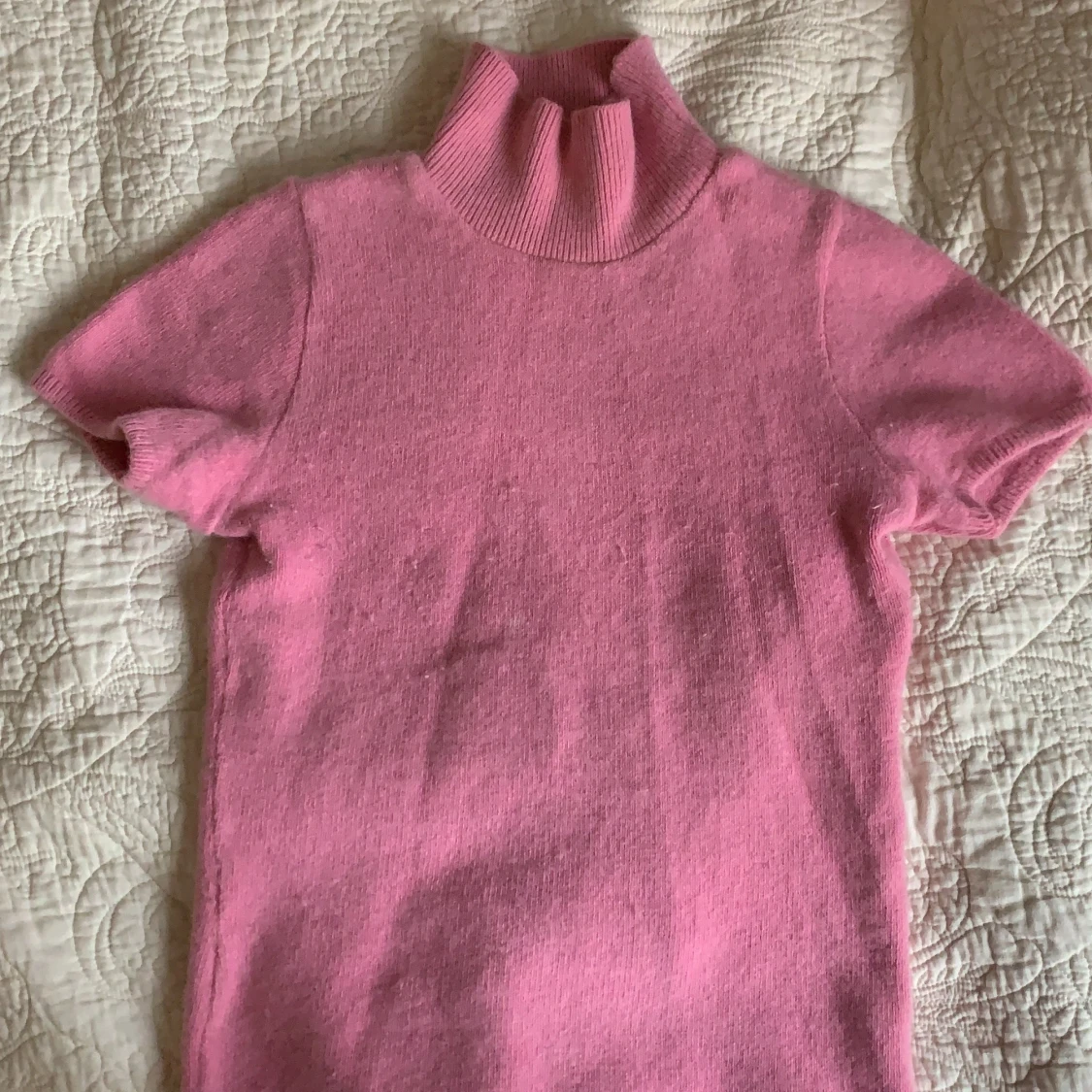 Rosa stickad kortärmad polotröja  - 91