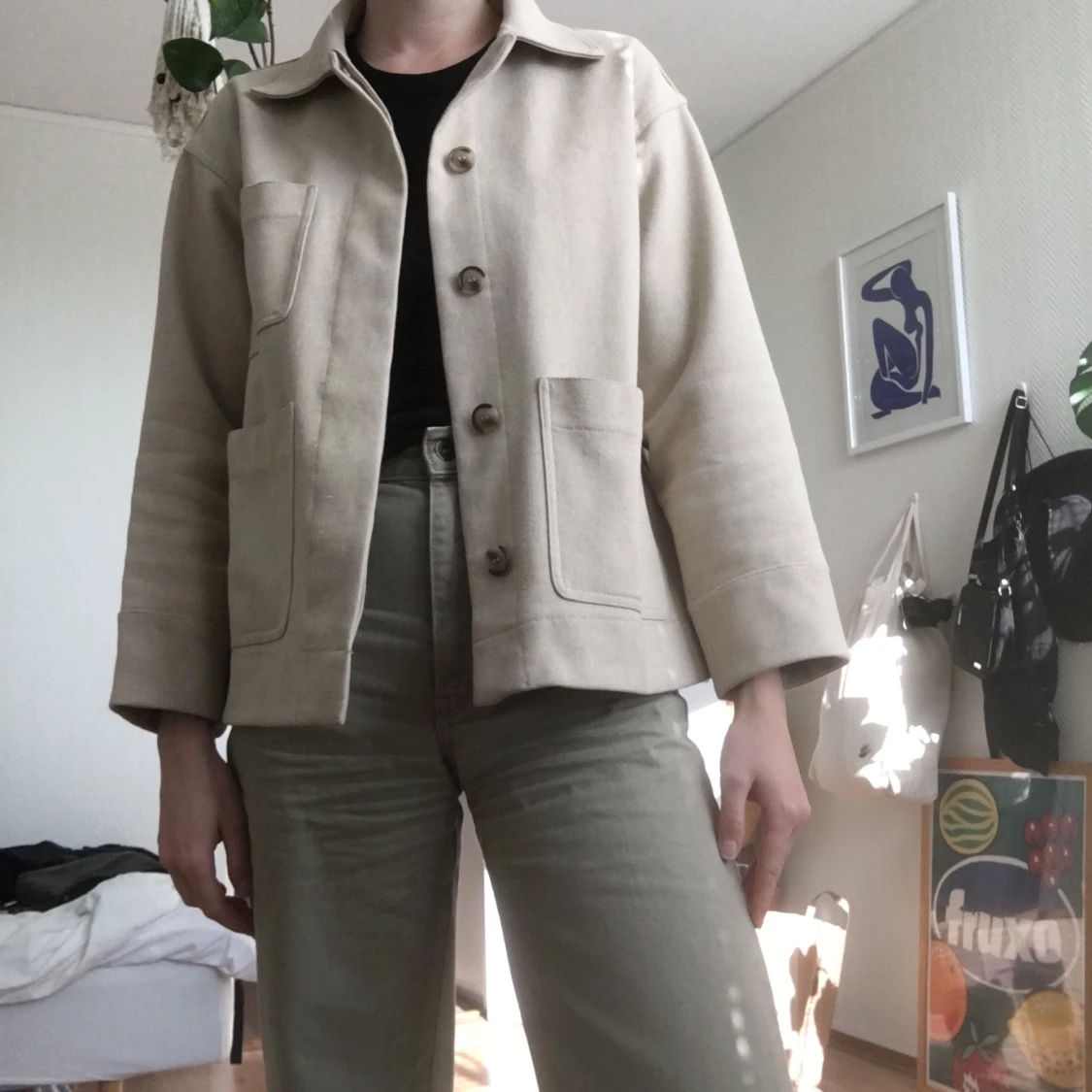 Beige jacka weekday