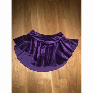  - Konståknings kjol, 