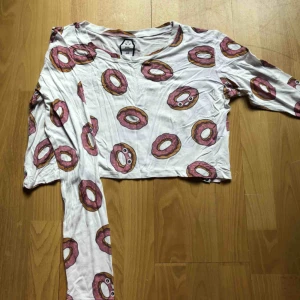  - En långärmad croptop!  