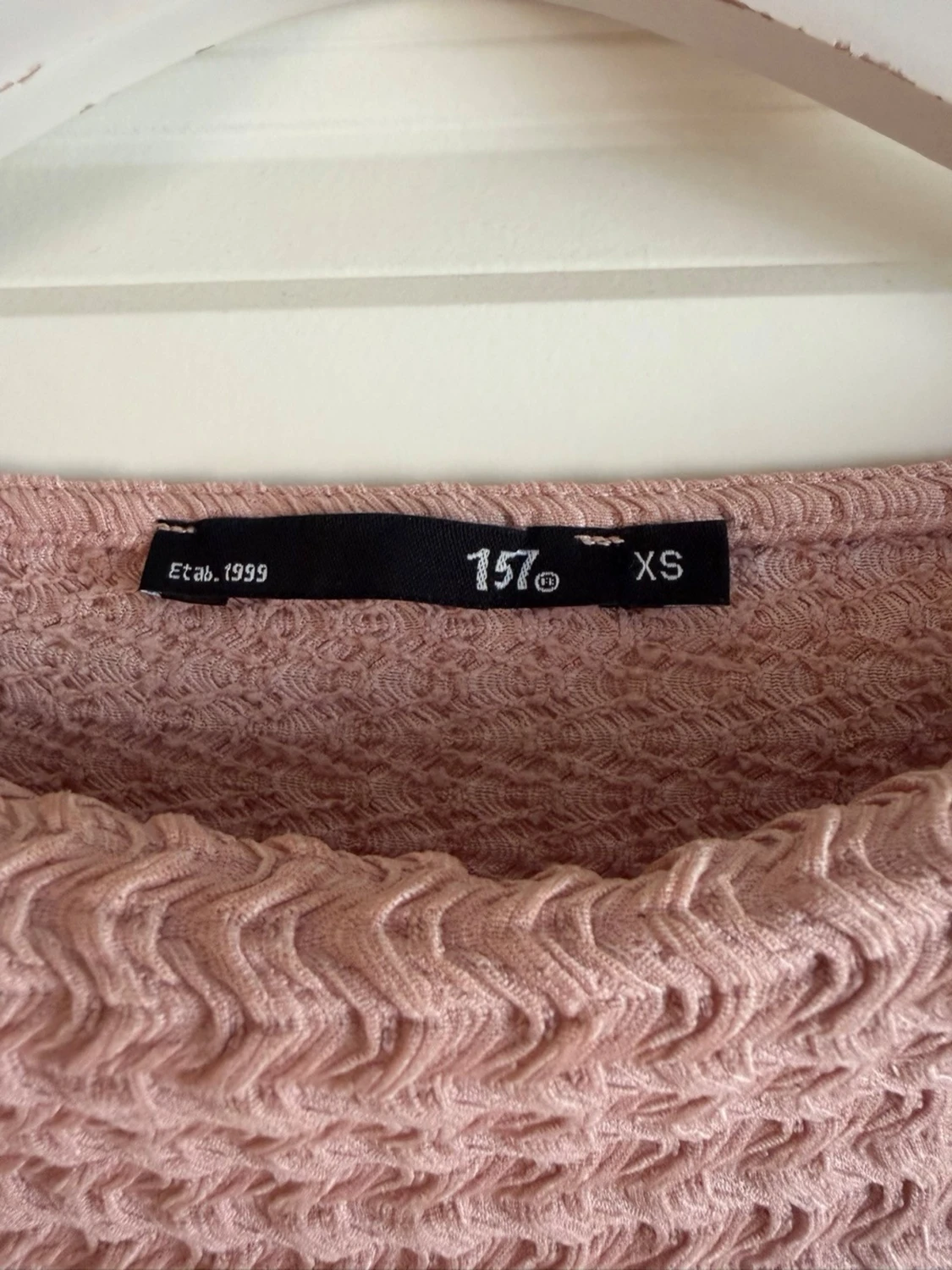 Rosa strukturerad topp med utsvängda ärmar - 2