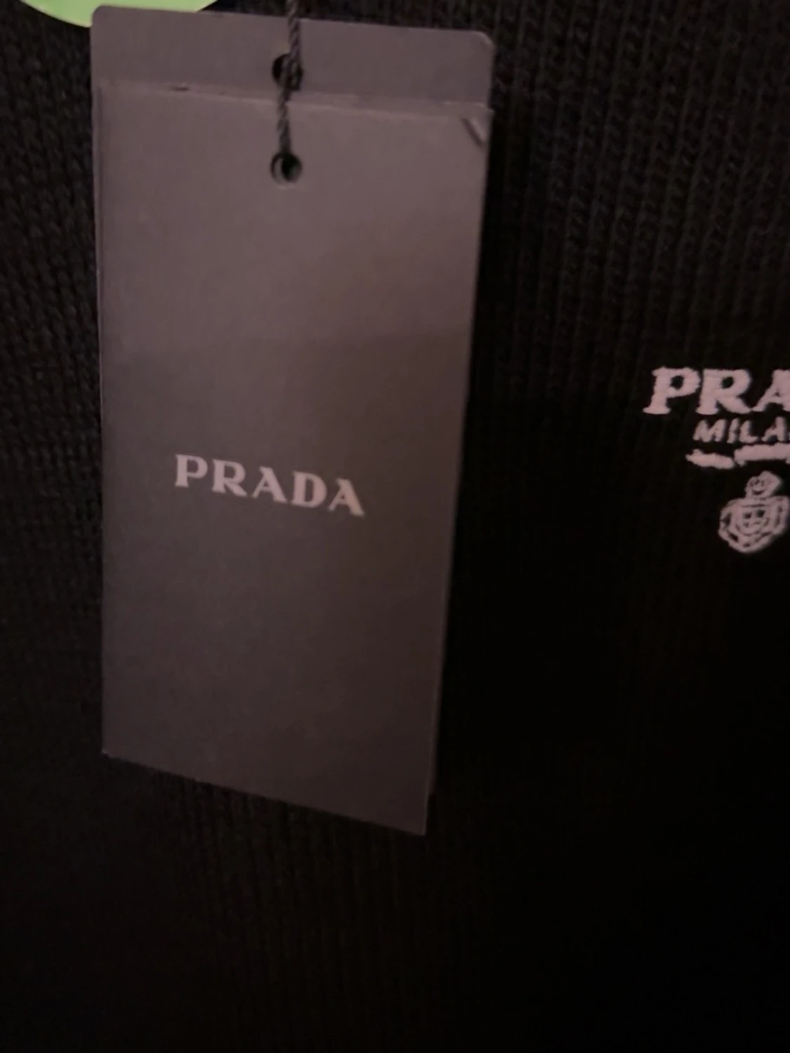 Svart stickad tröja från Prada - 3