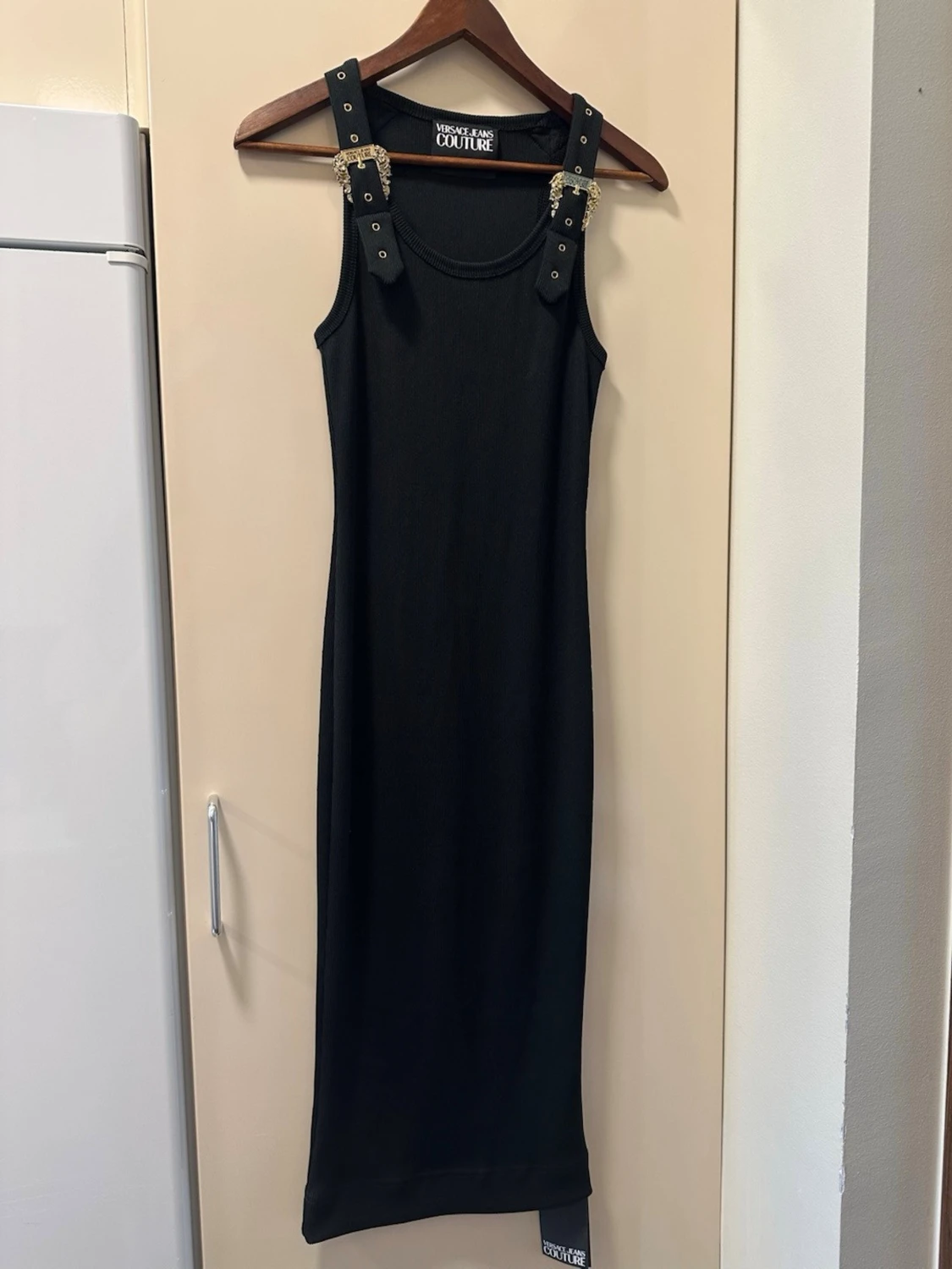Svart långklänning från Versace Jeans Couture - 1