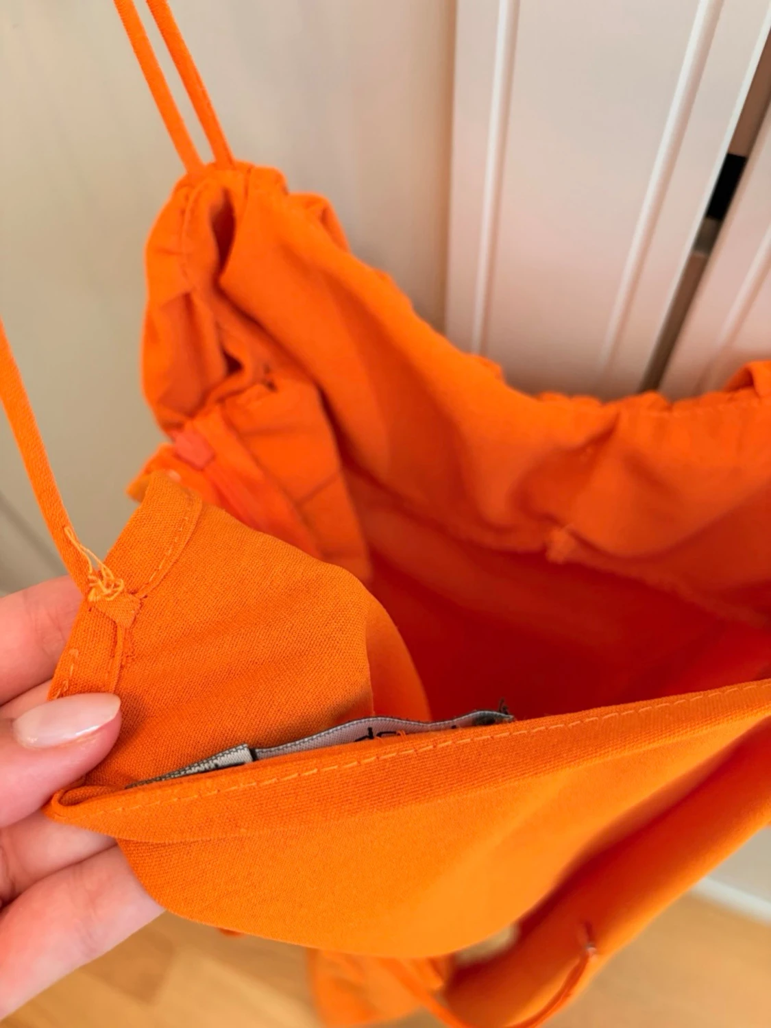 Orange kort klänning med knytband - 3