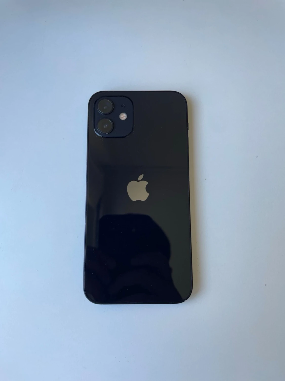iPhone 12 64gb svart - 1