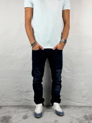 Replay jeans  - Ett par riktigt snygga jeans från Replay i storlek W31 L34 i modellen Anbbas 