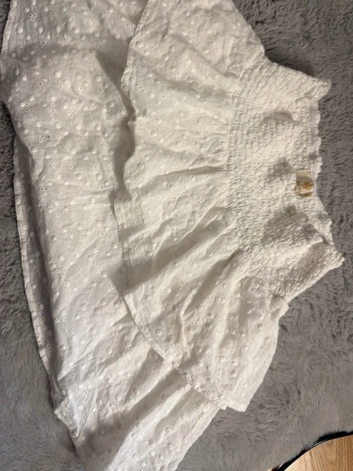 Vit broderad blus från Chelsea