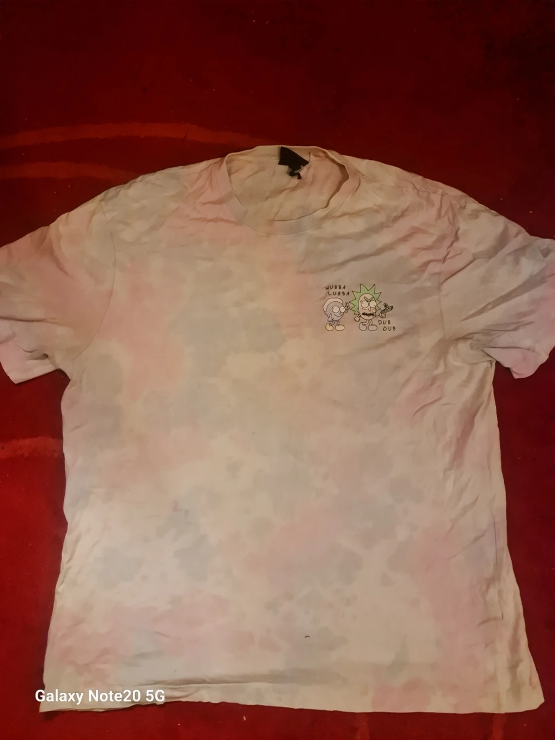 Tie-dye t-shirt med Rick & Morty print