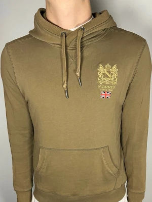 Morris hoodie - 👕 Plagg: hoodie                                                                 📏 Storlek: S                                                                🏷️ Märke/Modell: Morris                                            ✨ Skick: Fint skick                                                      💬 Vid frågor är det bara att skriva!                                                                                          🛍️ Gramenti
