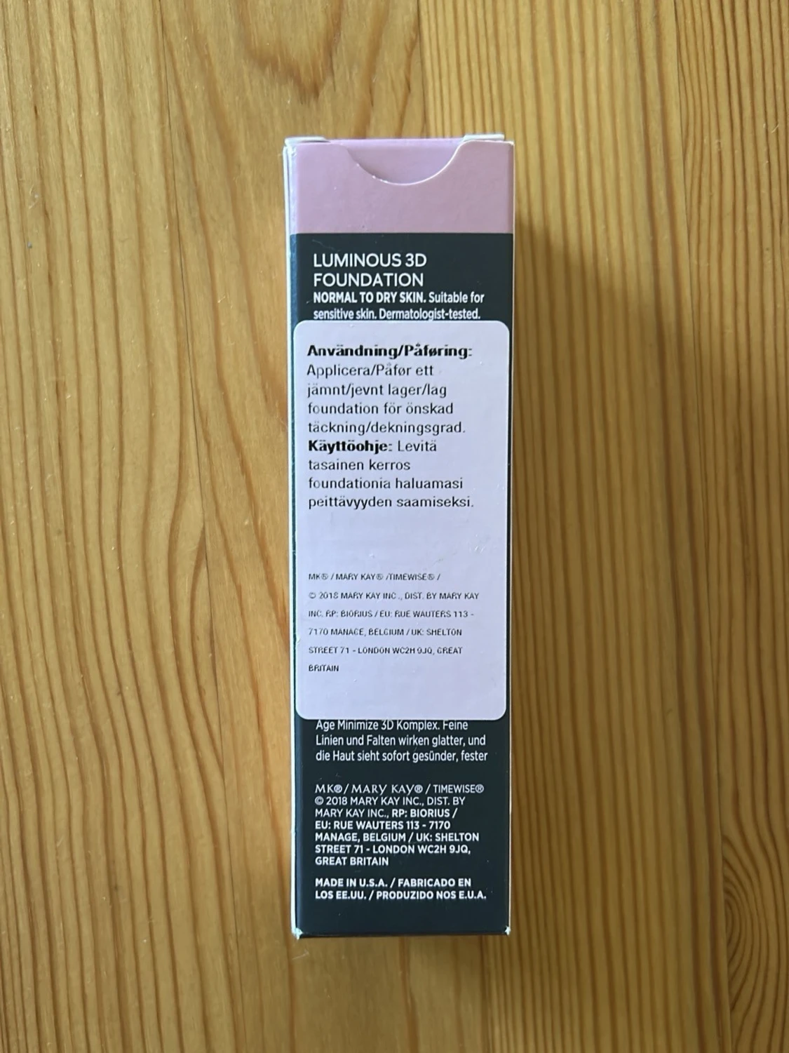Mary Kay Timewise Luminous 3D Foundation - 1